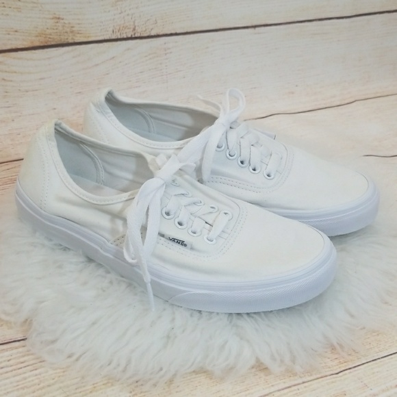 vans all white low top